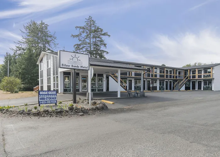 Silver Sands Motel