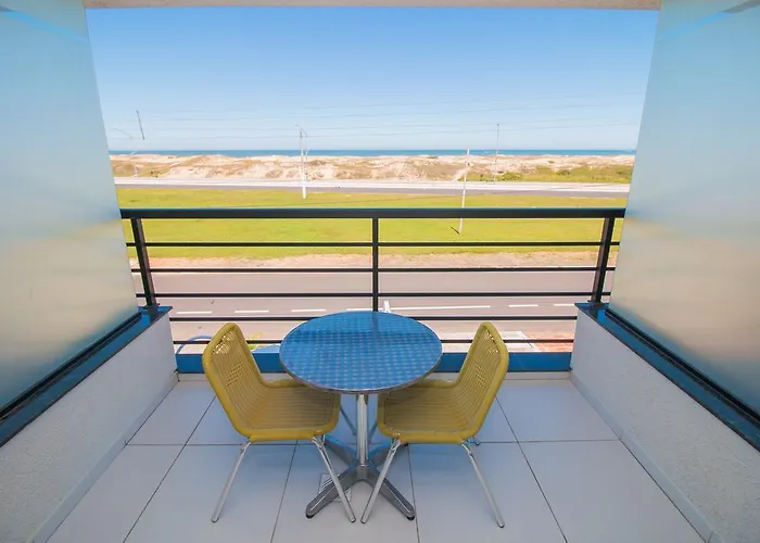 Studios Ponta Dos Molhes Torres