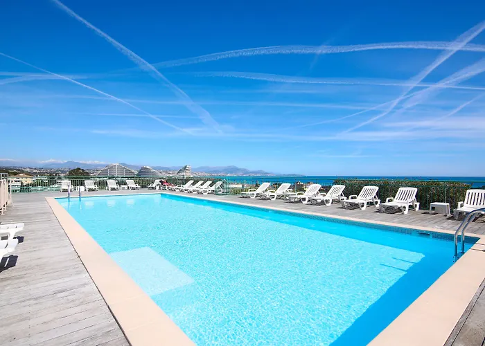 Inter-Hotel Sea Side Park Villeneuve-Loubet