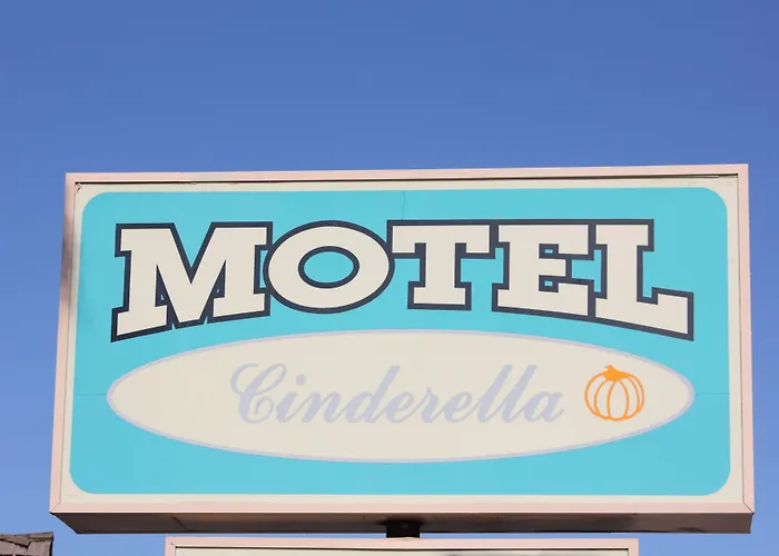 Cinderella Motel Wasco