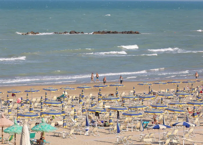 Hotel Roma Sul Mare Roseto Degli Abruzzi