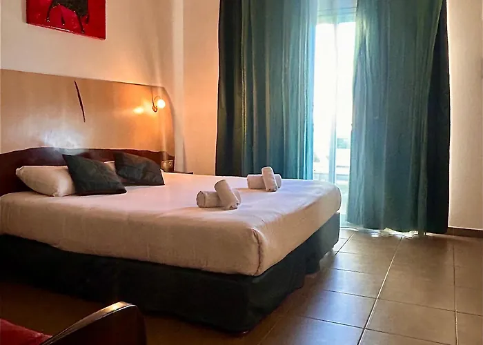 Logis Hôtel La Fauceille Perpignan