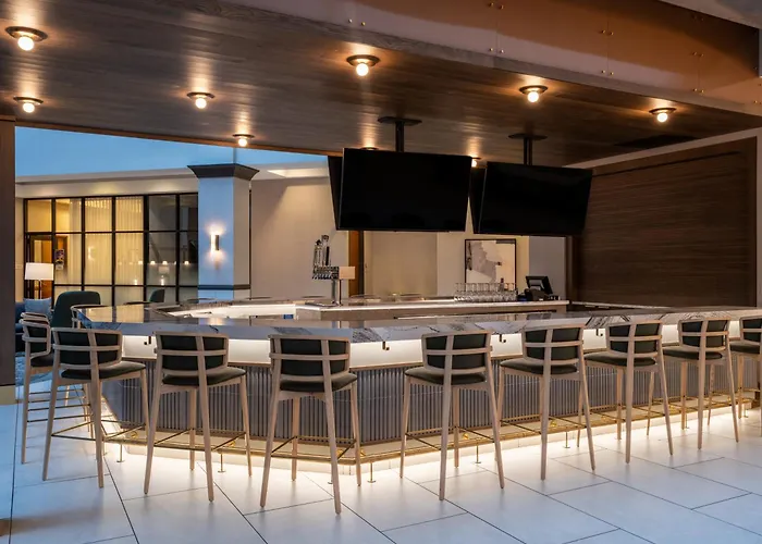 Embassy Suites By Hilton At Hot Springs Convention Center