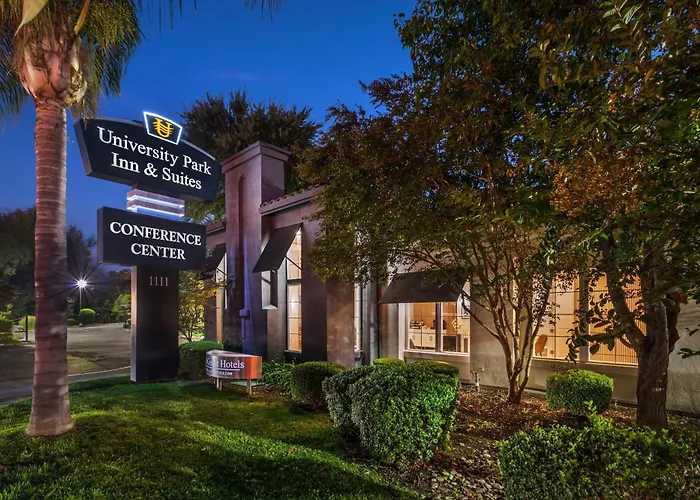 Davis Hotels