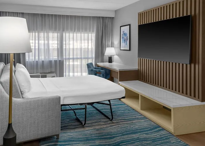 Doubletree By Hilton Hotel South Bend