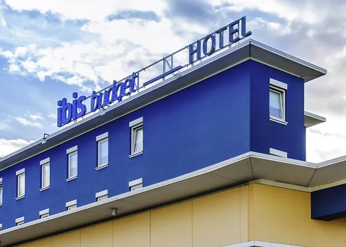 Ibis Budget Salzburg Airport - Self-Check-In