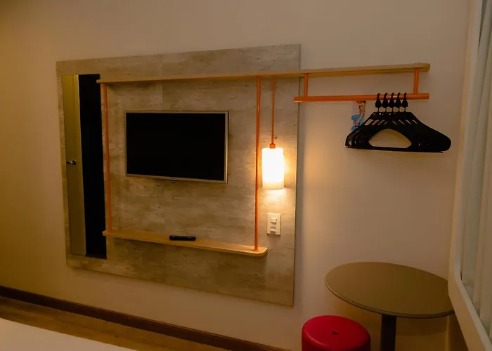 Ibis Budget Lorena - Circuito Da Fe
