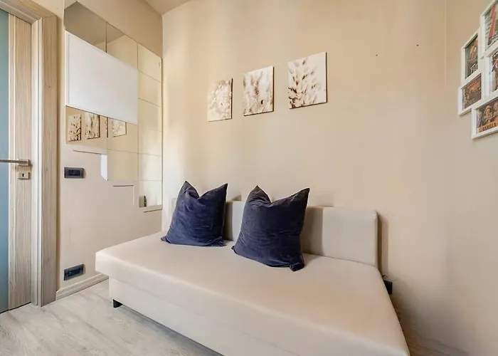 Moderna Apartments - Charme & Relax In Centro - Free Parking Modena