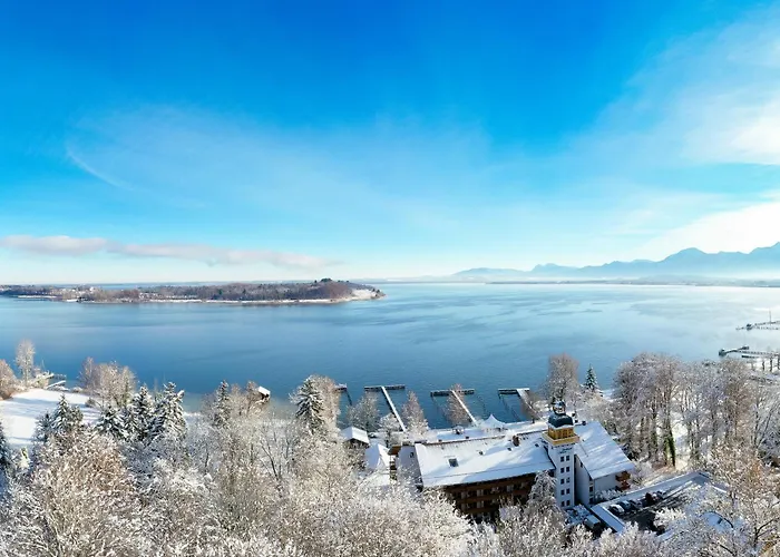 Yachthotel Chiemsee GmbH Prien