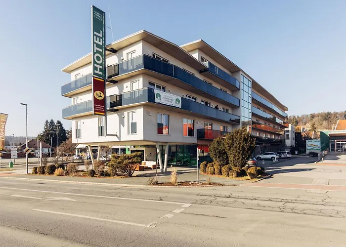 harry's home Hart bei Graz hotel&apartments