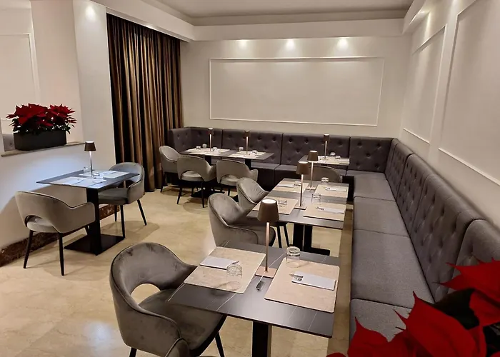 Pinewood Hotel Roma