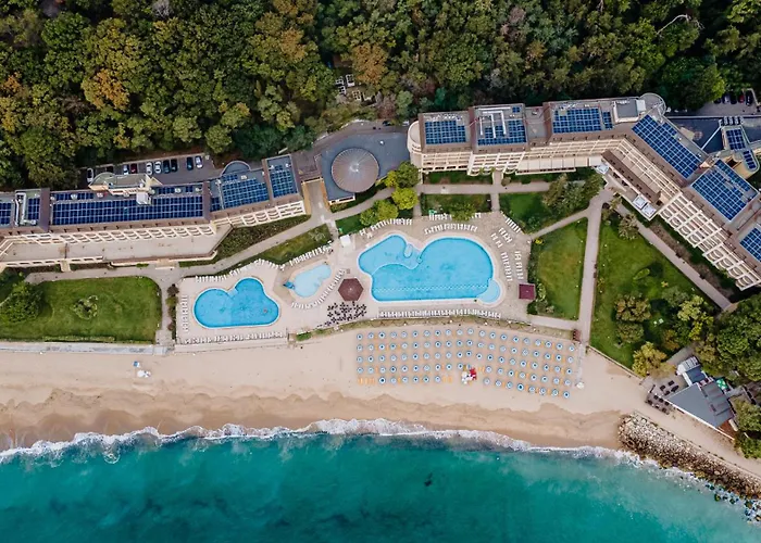 Hvd Riviera Beach Ultra All Inclusive & Mineral Pool - Private Beach & Free Parking Golden Sands