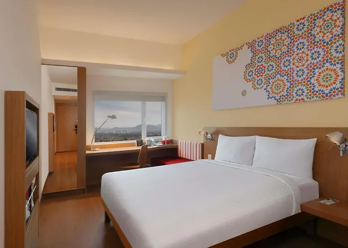 Hotel Ibis Gurgaon Golf Course Road - An Accor Brand