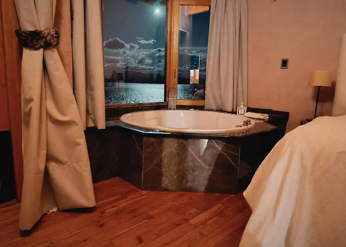 Lirolay Suites - Apart Hotel