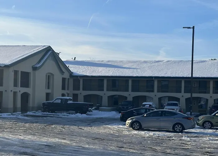Red Roof Inn Media