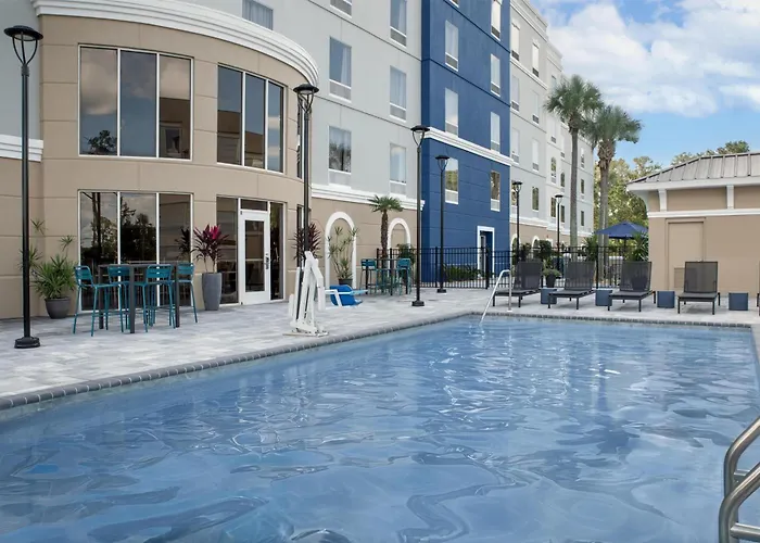 Hampton Inn & Suites Lake City