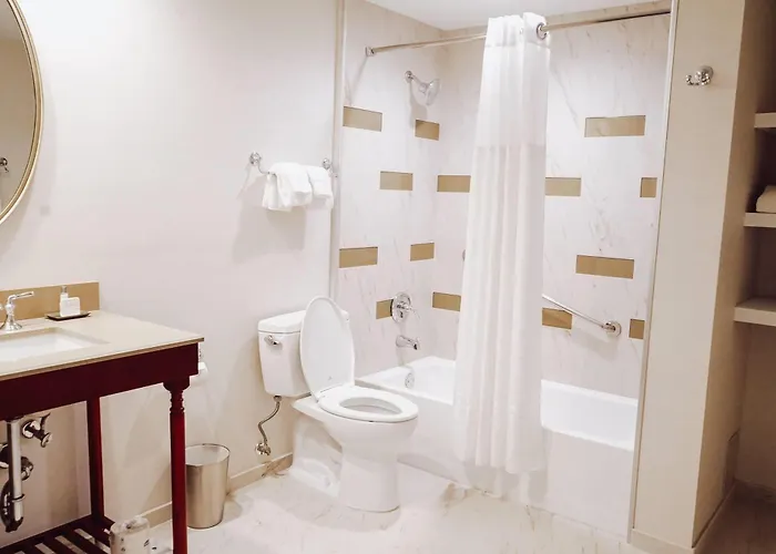 Galt House Hotel, A Trademark Collection Hotel Louisville