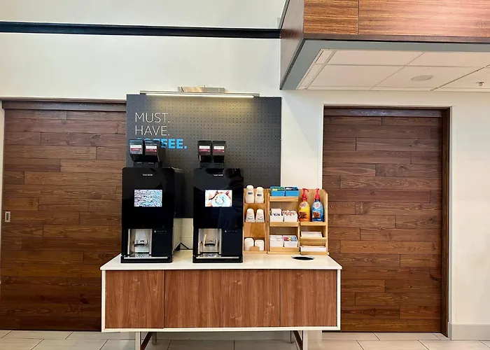 Holiday Inn Express & Suites Seattle-Sea-Tac Airport By Ihg SeaTac