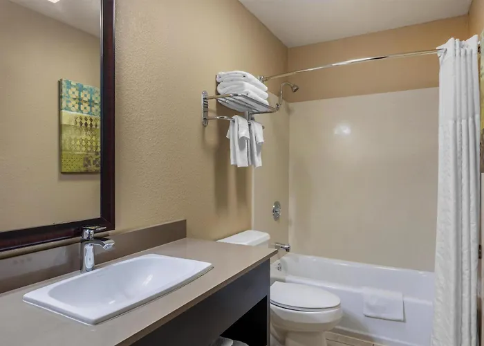 Best Western Long Beach Inn