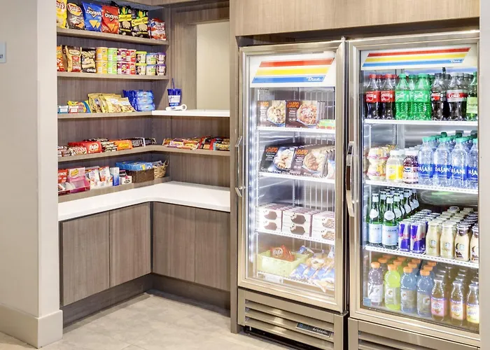 Holiday Inn Express Hotel & Suites East End By Ihg