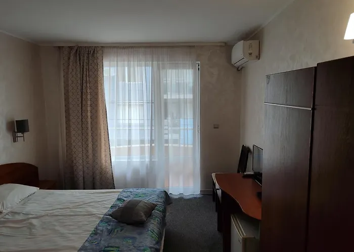 Family Hotel Lazuren Briag Burgas City