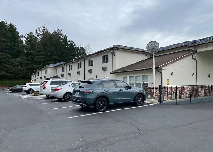Americas Best Value Inn Lynnwood