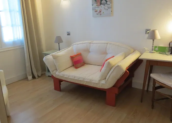 Hotel Au Petit Béarn Salies-de-Béarn