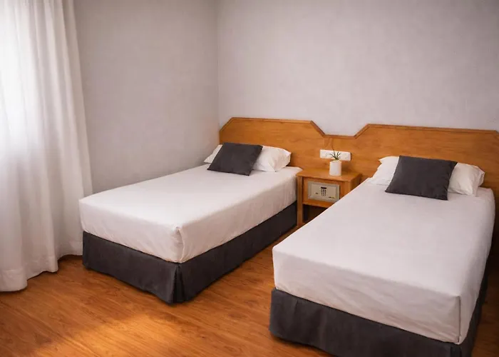 Rvhotels Broquetas Spa Termal Caldes De Montbui