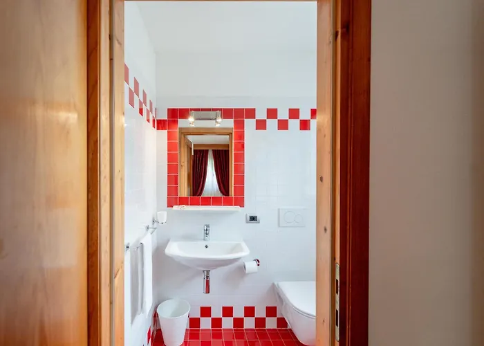 Hotel Orso Grigio Carisolo