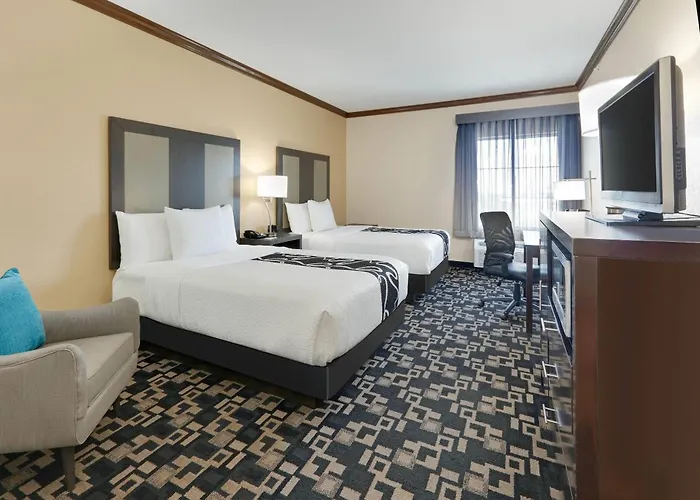La Quinta By Wyndham Big Spring Hotel