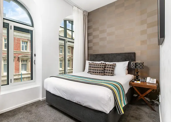 Hotel 115