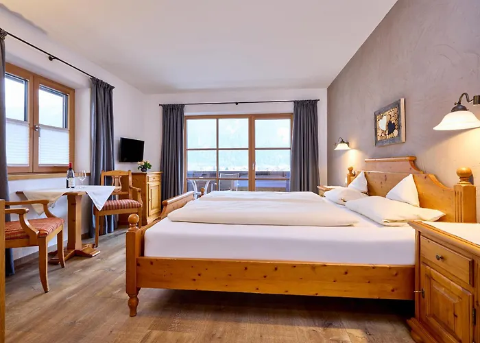 Landhaus Sonnenbichl Mittenwald