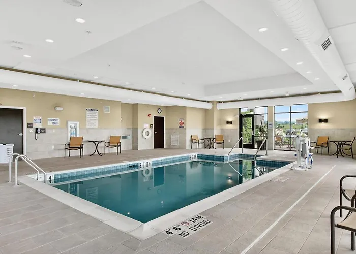 Hampton Inn & Suites Chippewa Falls