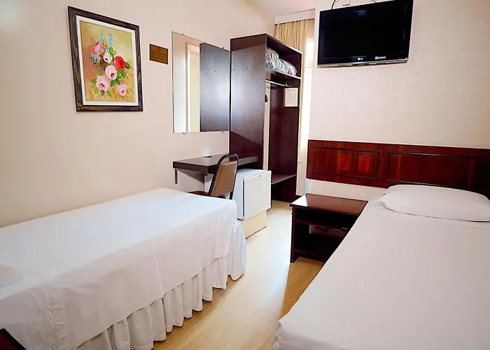 Lira Hotel Curitiba