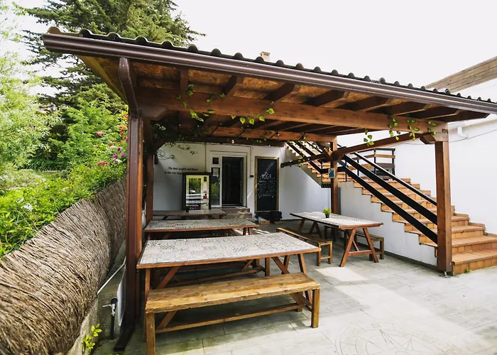 Loredo Surf House