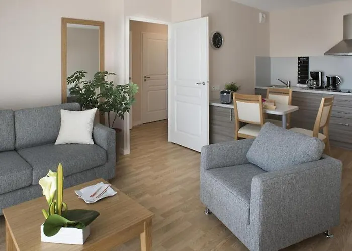 Aparthotel Domitys La Clef des Champs à Poitiers