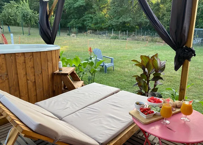 Les Mariniers Chambres d'Hôtes avec aire de jeux proche du ZooParc de Beauval - Spa nordique en option