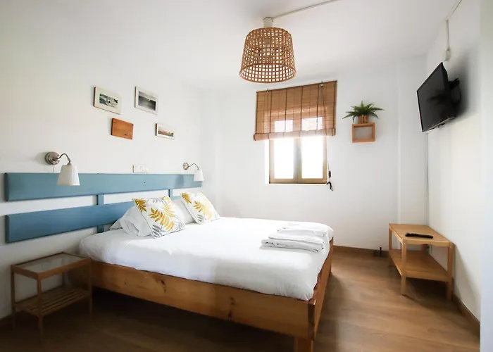 Latas Surf Lodge