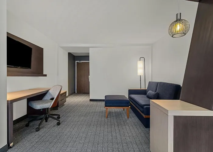 Courtyard By Marriott Oxford Hotel