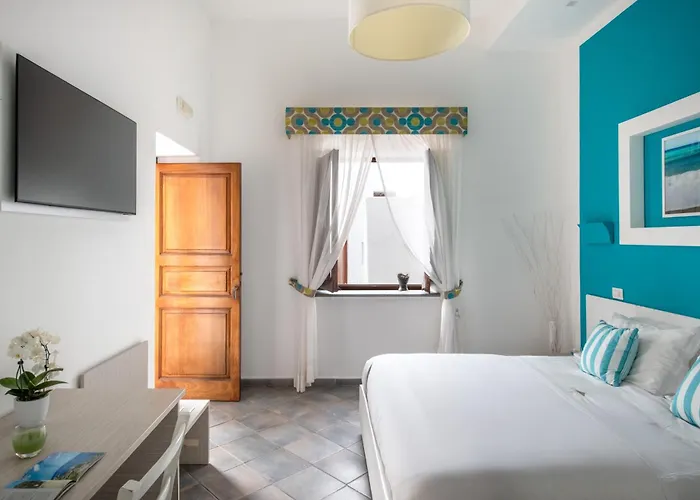 Bed and Breakfast Da Nino sul mare Filicudi Pecorini