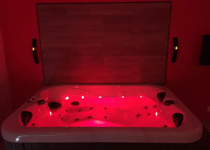 La Paillote Exotique Spa Beaucaire 