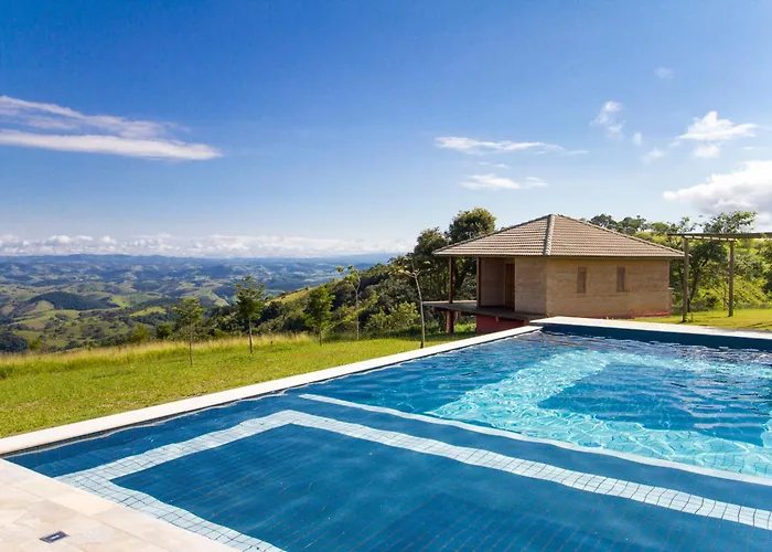 Magnificat Cottage Cunha