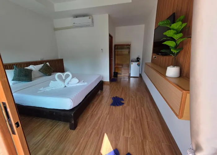 Bed and Breakfast Sea To Moon Lipe