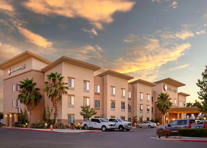 Coalinga Hotels