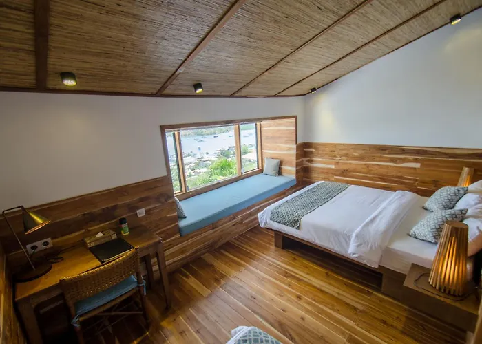 Bayview Gardens Hotel Labuan Bajo