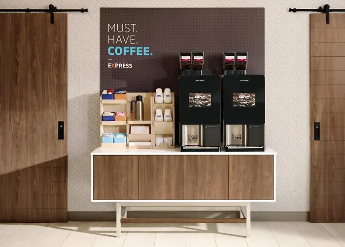 Holiday Inn Express & Suites - Valencia - Santa Clarita By Ihg