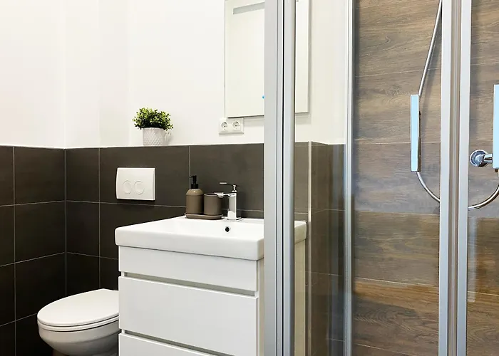 Best Boarding House - Self Check-in - Kostenfreie Parkplätze Hanau