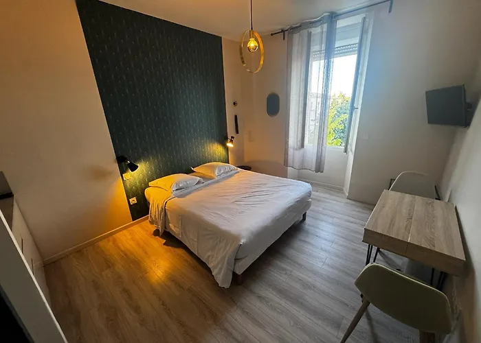 Résidence de tourisme Sous Les Pins Martigues