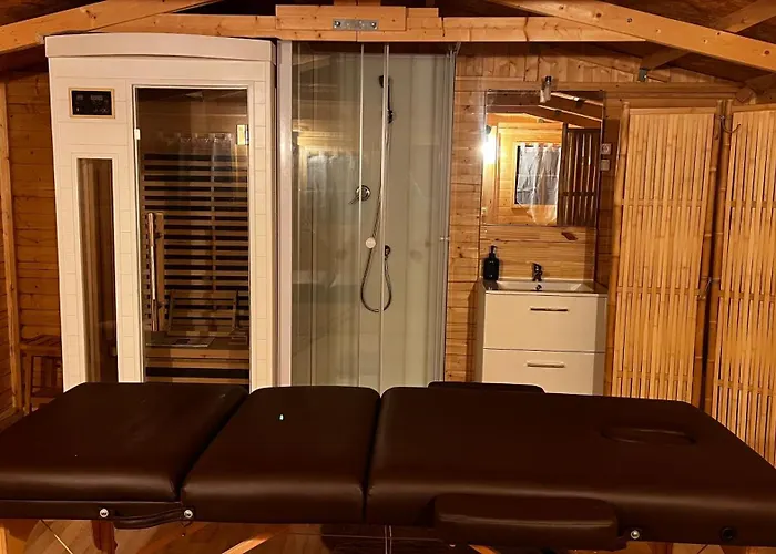 Roulotte Natiraa avec sauna et piscine