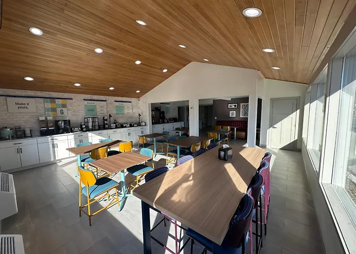 Big Sky Inn